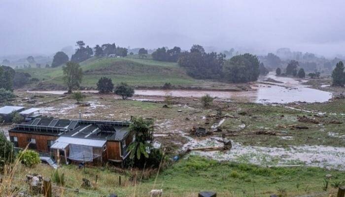 Cyclone Hits New Zealand's North Island