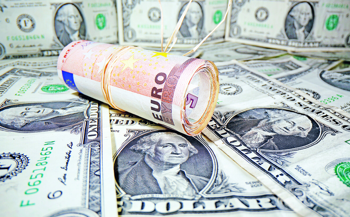 Новозеландский доллар достиг самого высокого уровня с июля