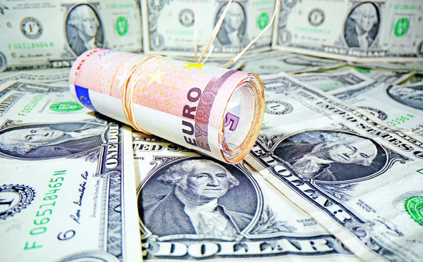 Новозеландский доллар достиг самого высокого уровня с июля